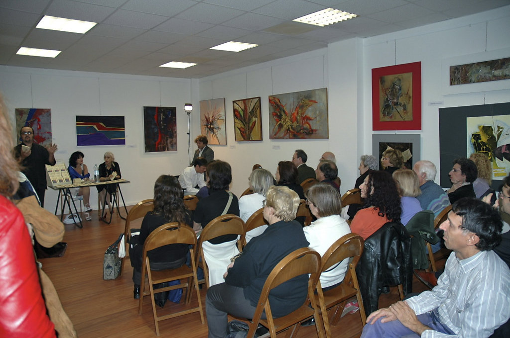 EsterMisto-GalleriaZamenhofUnPugnoDiFioriBlu-DSC-9875.jpg